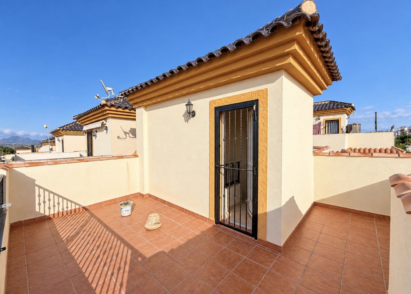 3 bedroom Villa for sale in La Marina with pool garage - € 195,000 (Ref: 10156842)