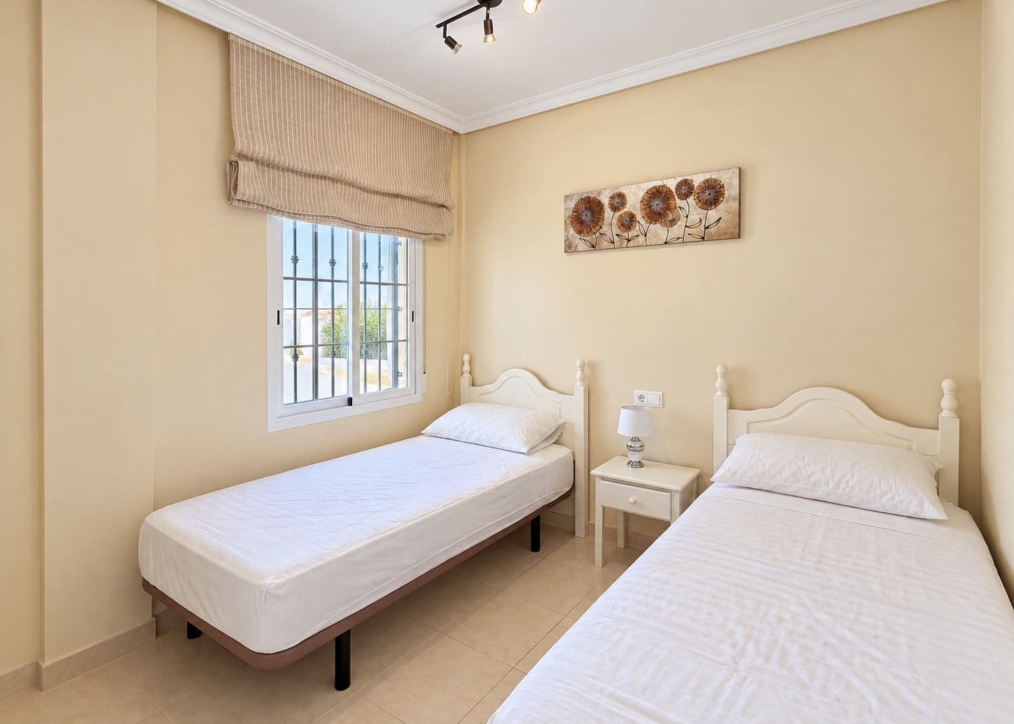 3 bedroom Villa for sale in La Marina with pool garage - € 195,000 (Ref: 10156842)