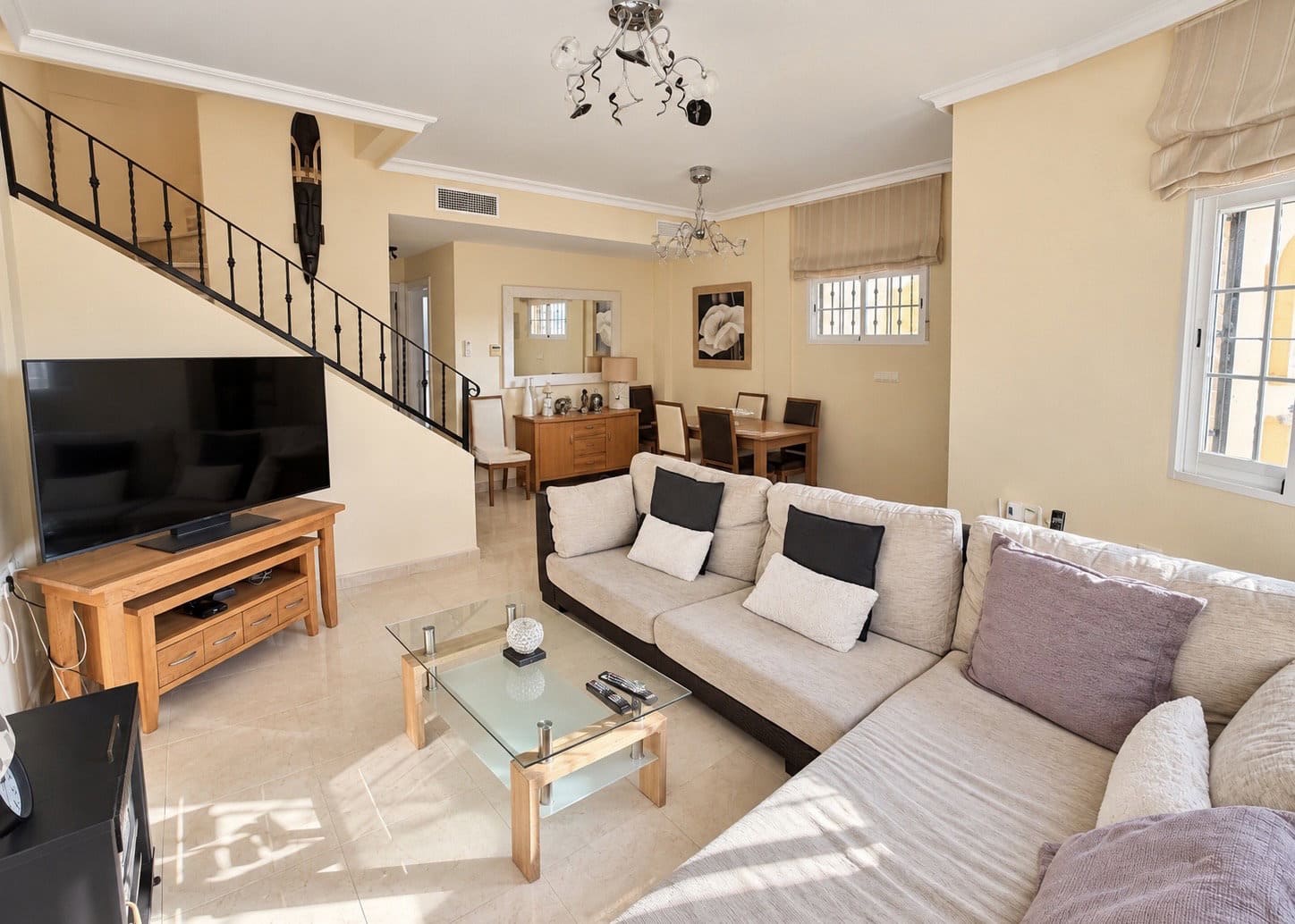 3 bedroom Villa for sale in La Marina with pool garage - € 195,000 (Ref: 10156842)