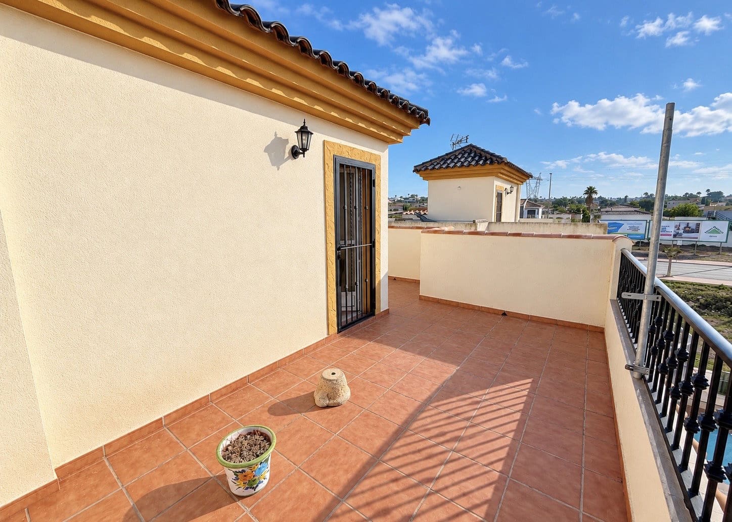 3 bedroom Villa for sale in La Marina with pool garage - € 195,000 (Ref: 10156842)