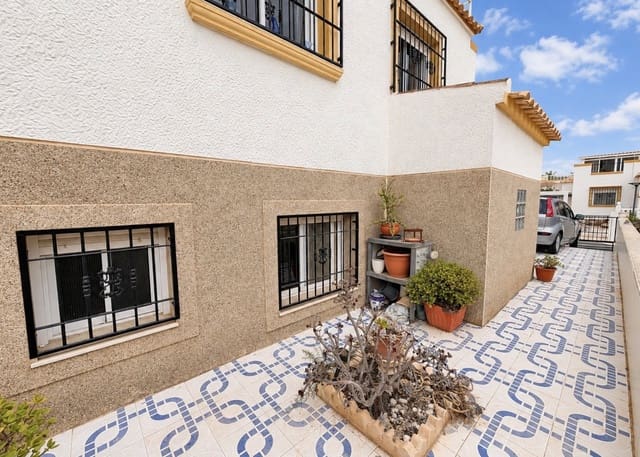 3 camera da letto Villa in vendita in La Marina, Elche / Elx con piscina garage - 195.000 € (Rif: 10158484)