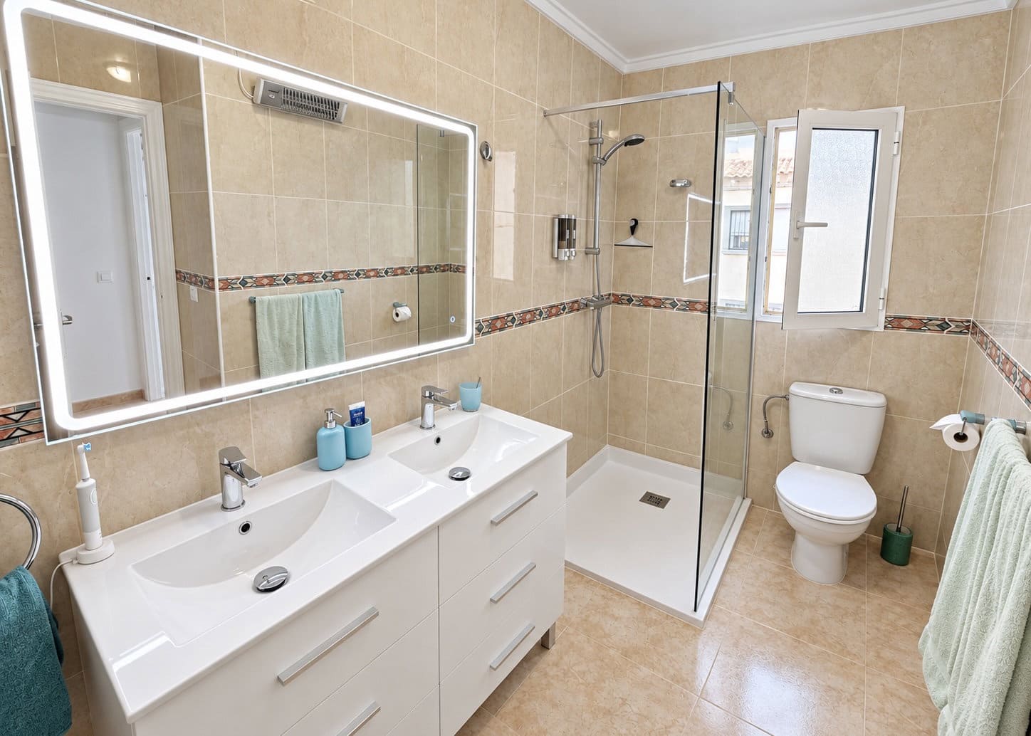 2 soveværelse Villa til salg i La Marina med swimmingpool garage - € 198.500 (Ref: 10158485)