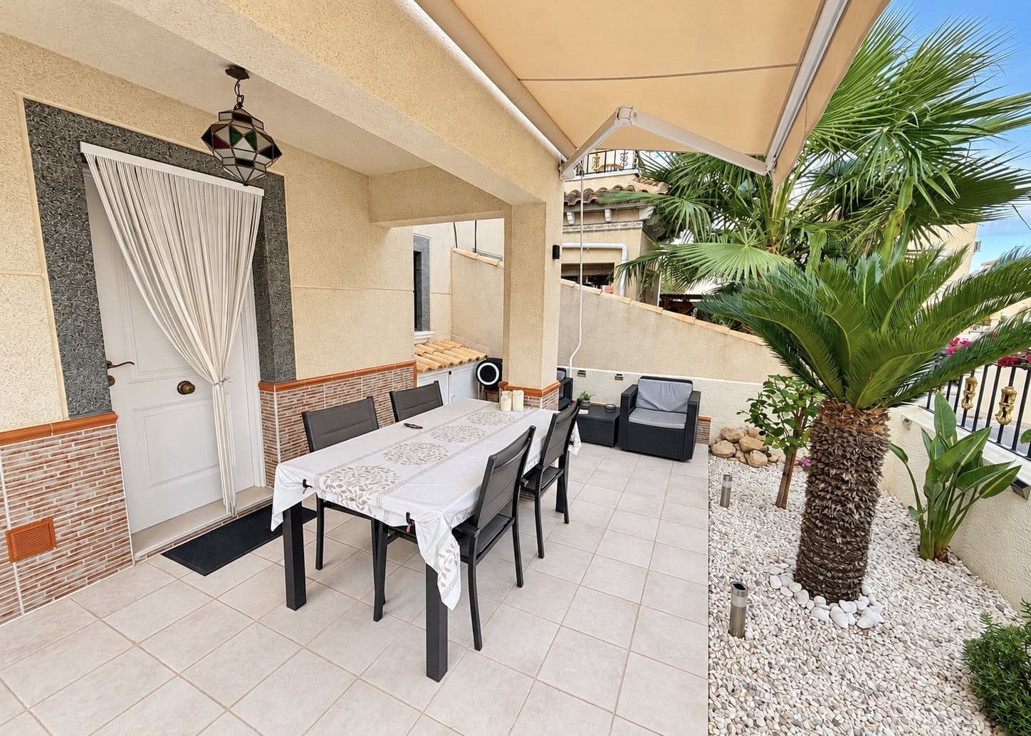 2 soveværelse Villa til salg i La Marina med swimmingpool garage - € 198.500 (Ref: 10158485)