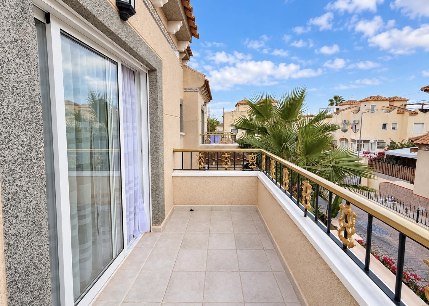 2 soveværelse Villa til salg i La Marina med swimmingpool garage - € 198.500 (Ref: 10158485)