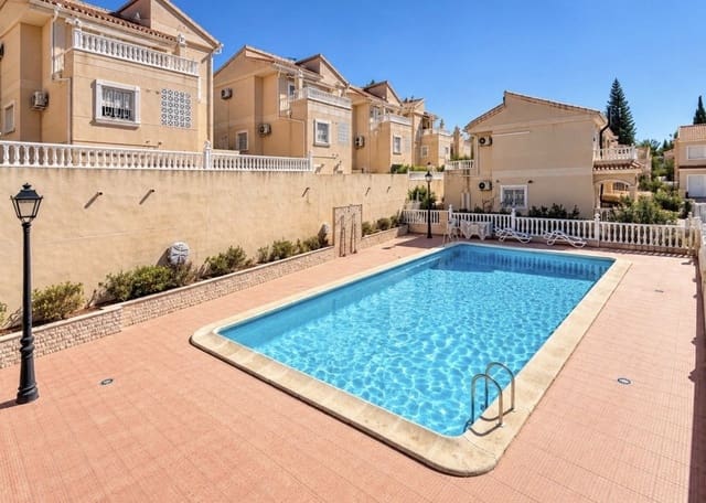 3 bedroom Villa for sale in La Marina, Elche / Elx with pool garage - € 275,000 (Ref: 10182142)