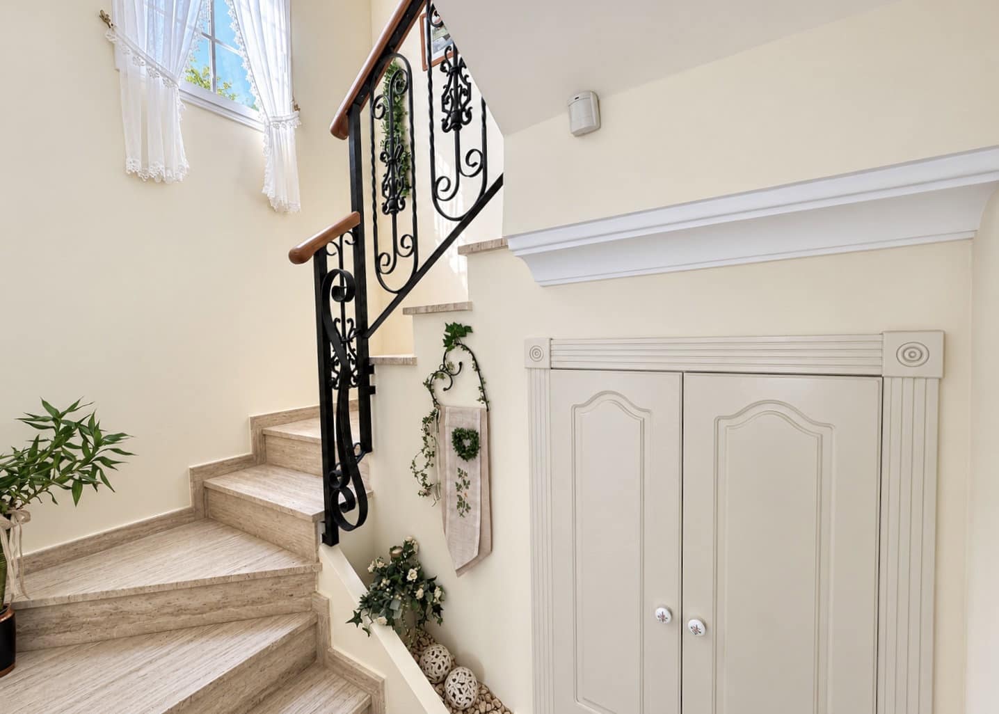 3 bedroom Villa for sale in La Marina with pool garage - € 275,000 (Ref: 10182142)