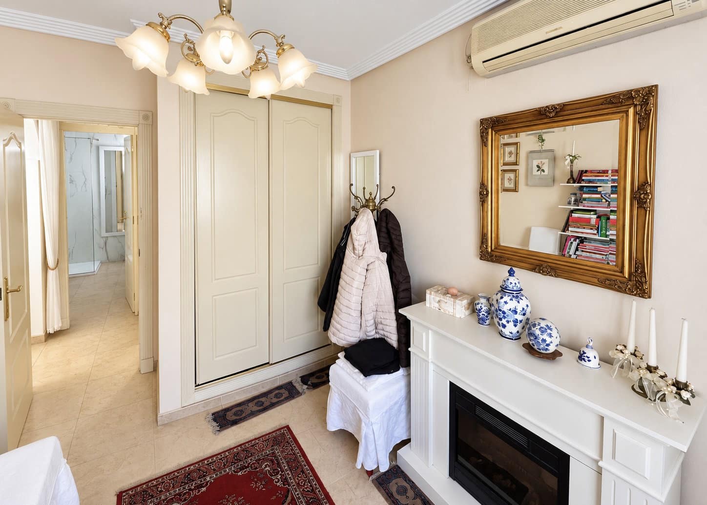 3 bedroom Villa for sale in La Marina with pool garage - € 275,000 (Ref: 10182142)