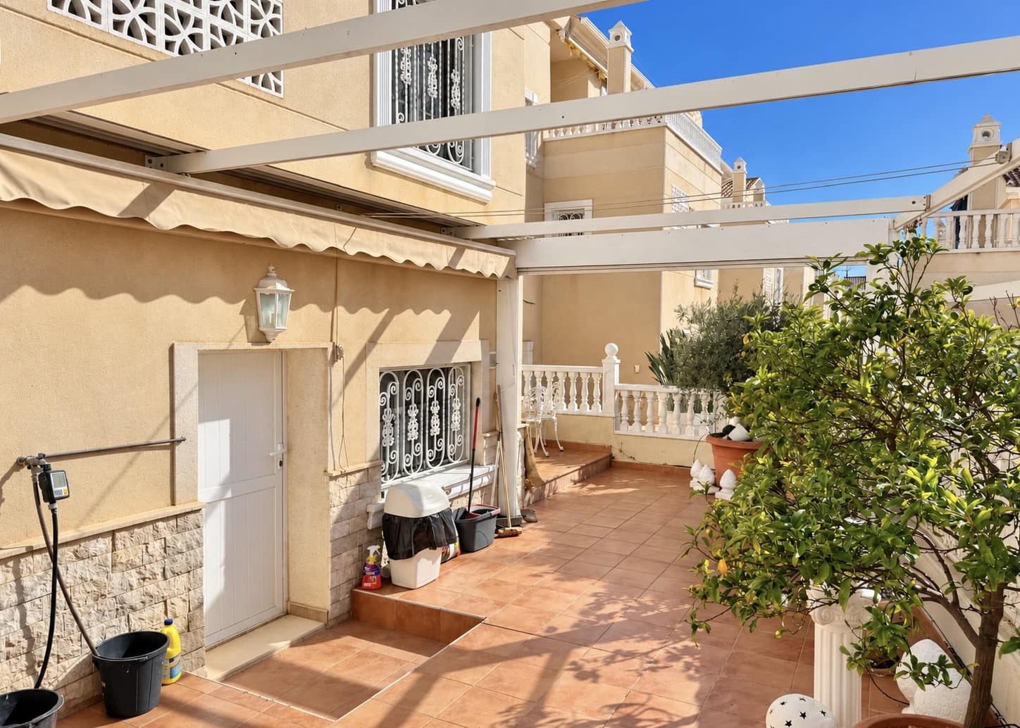 3 bedroom Villa for sale in La Marina with pool garage - € 275,000 (Ref: 10182142)