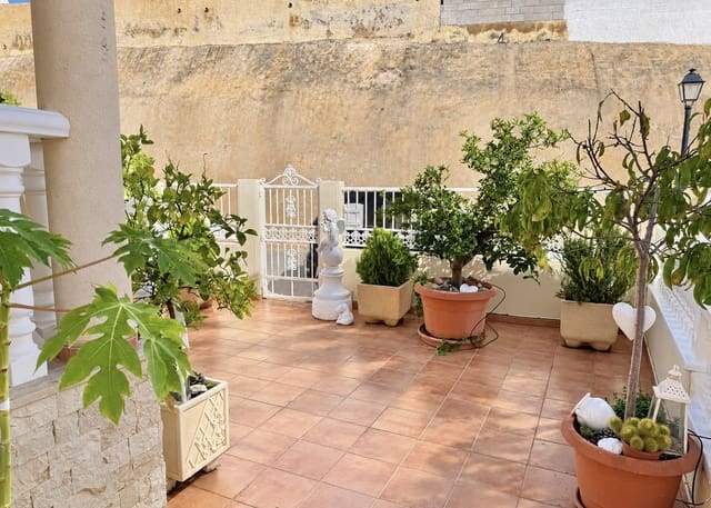 3 bedroom Villa for sale in La Marina, Elche / Elx with pool garage - € 275,000 (Ref: 10182142)