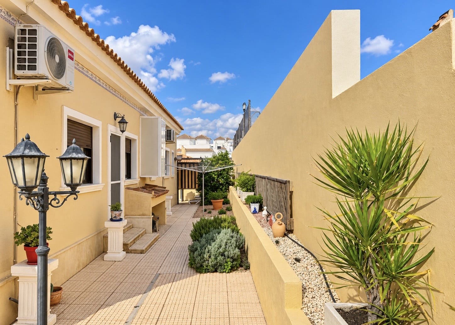 3 soverom Villa til salgs i La Marina med svømmebasseng garasje - € 383 000 (Ref: 10185486)