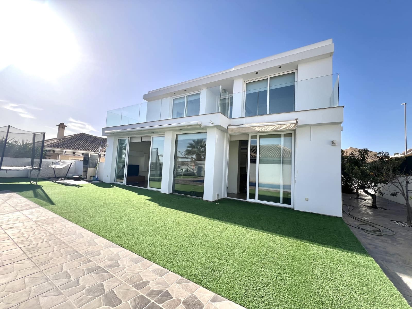 6 chambre Villa/Maison à vendre à La Marina avec piscine garage - 699 000 € (Ref: 8861775)