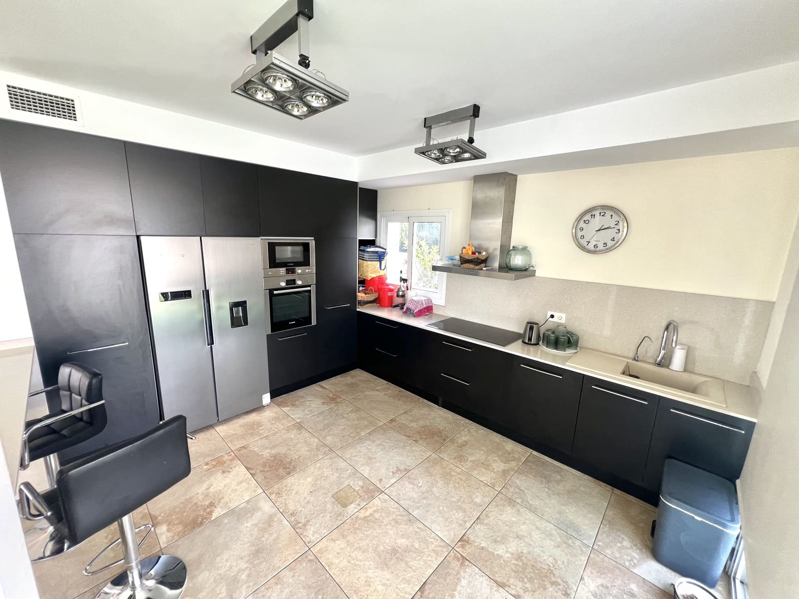 6 chambre Villa/Maison à vendre à La Marina avec piscine garage - 699 000 € (Ref: 8861775)