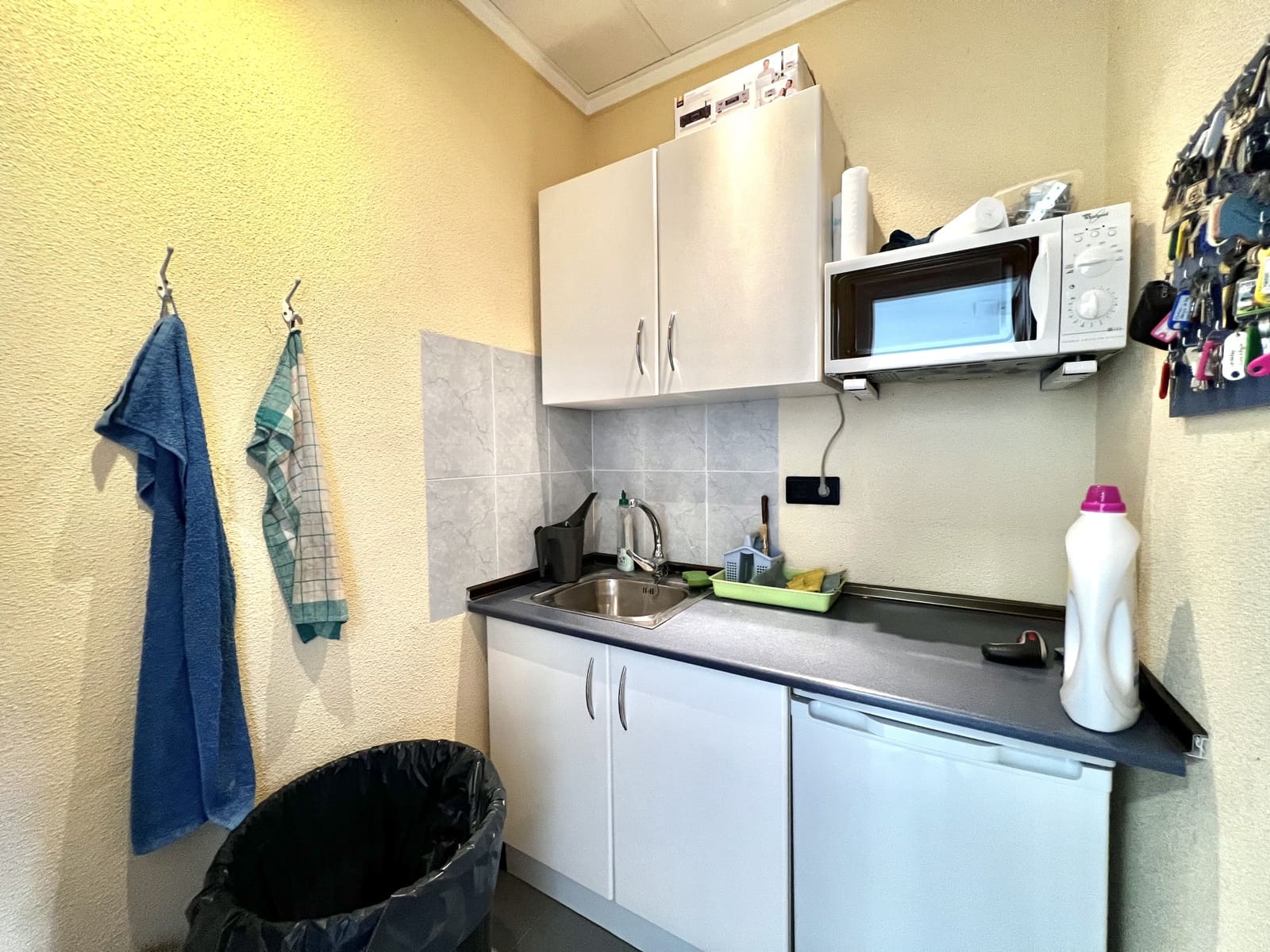 Komercyjne na sprzedaż w La Marina z garażem - 125 000 € (Ref: 8861776)