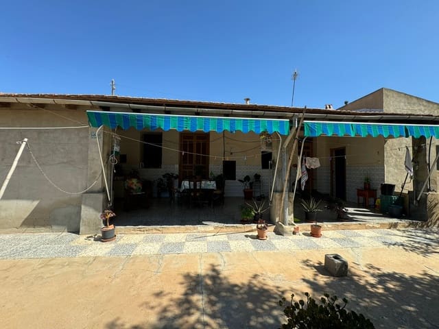 3 soveværelse Finca/Landehus til salg i La Marina, Elche / Elx med garage - € 285.000 (Ref: 8866423)