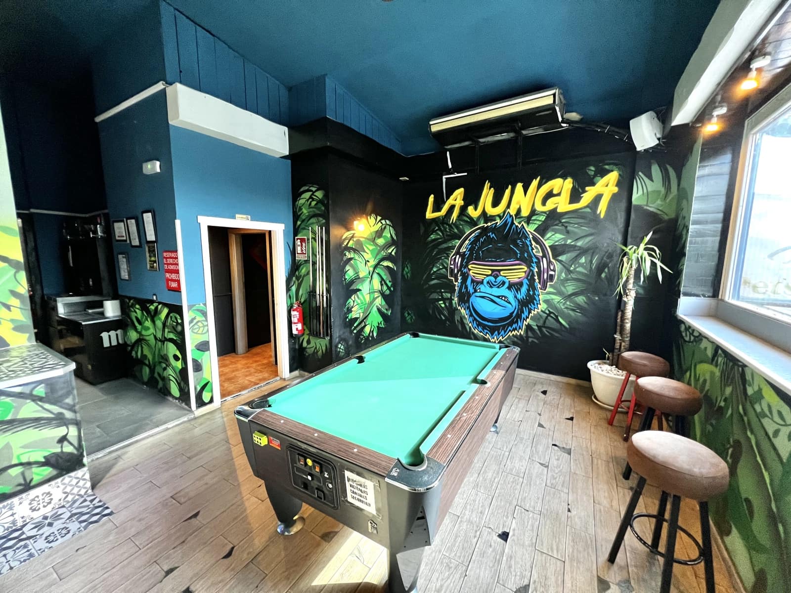 Kommersiell til salgs i La Marina med garasje - € 60 000 (Ref: 9041251)