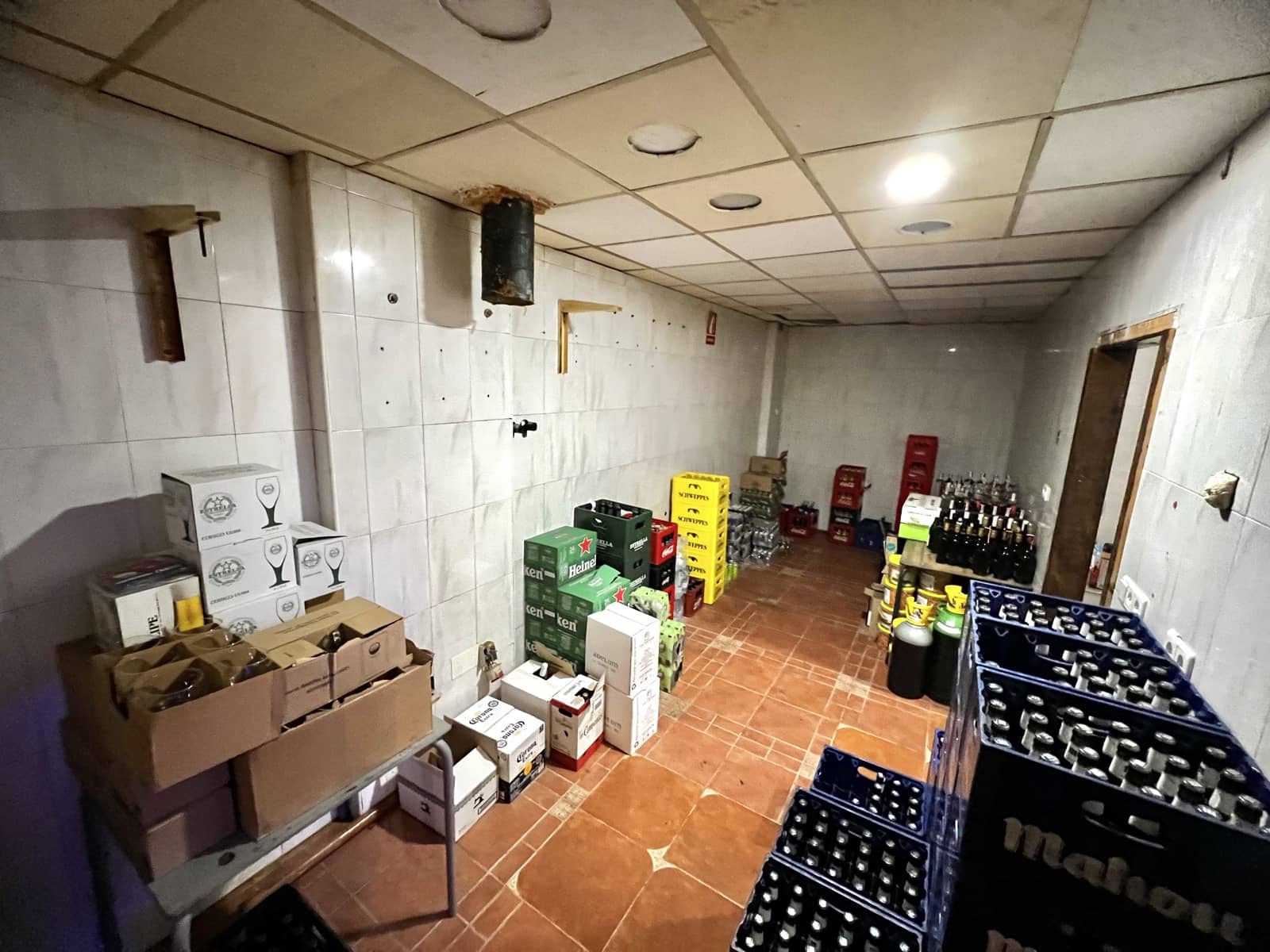 Kommersiell til salgs i La Marina med garasje - € 60 000 (Ref: 9041251)