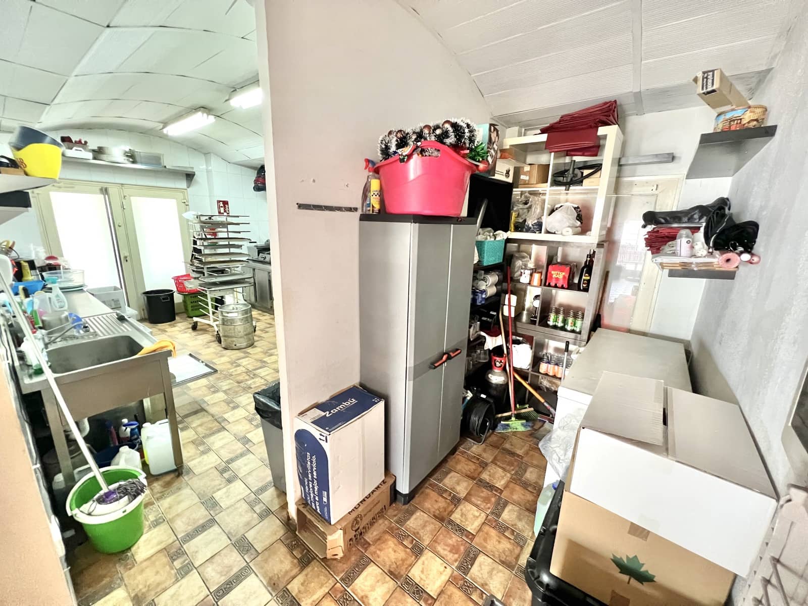 Commerciale in vendita in La Marina con garage - 63.500 € (Rif: 9046380)