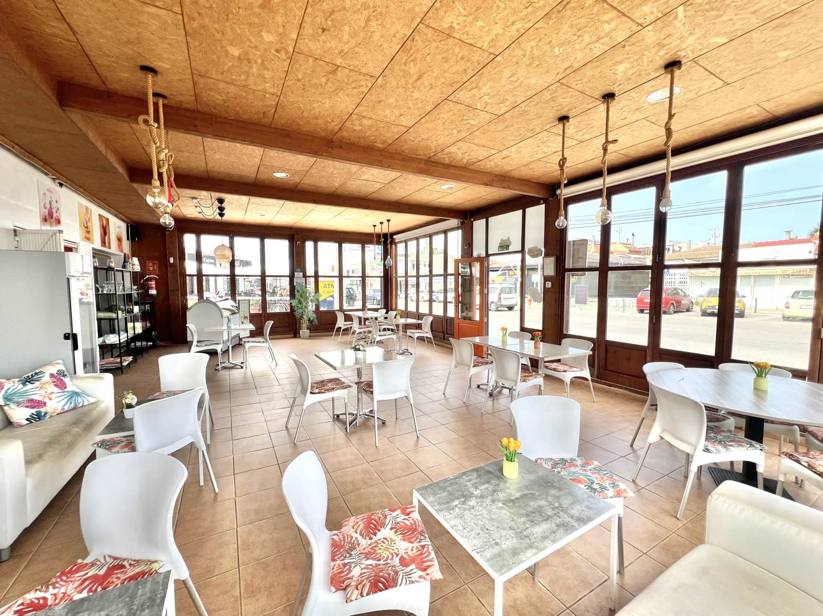 Commerciale in vendita in La Marina con garage - 63.500 € (Rif: 9046380)