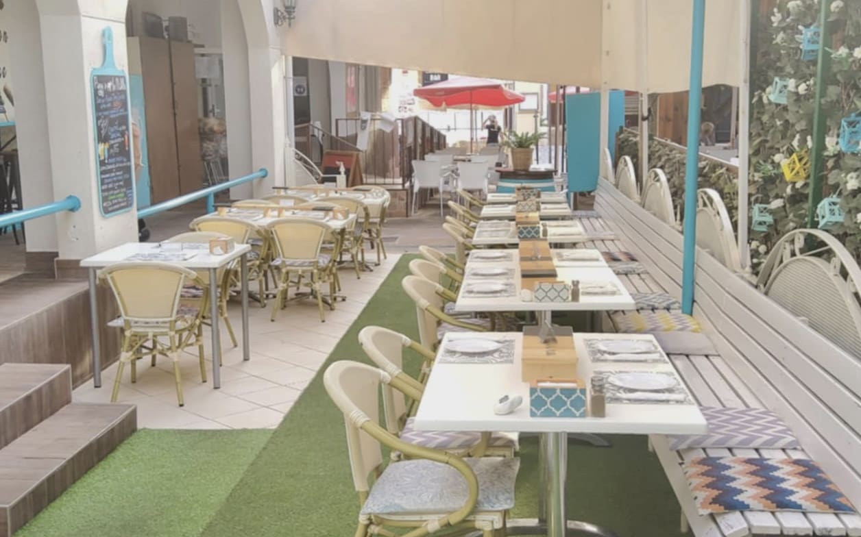 Erhverv til salg i La Marina med garage - € 175.000 (Ref: 9117914)