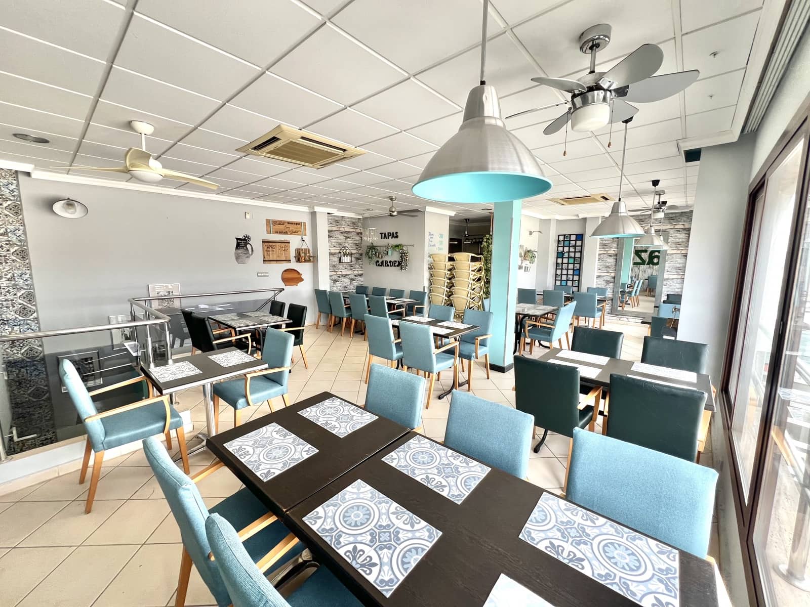 Erhverv til salg i La Marina med garage - € 175.000 (Ref: 9117914)