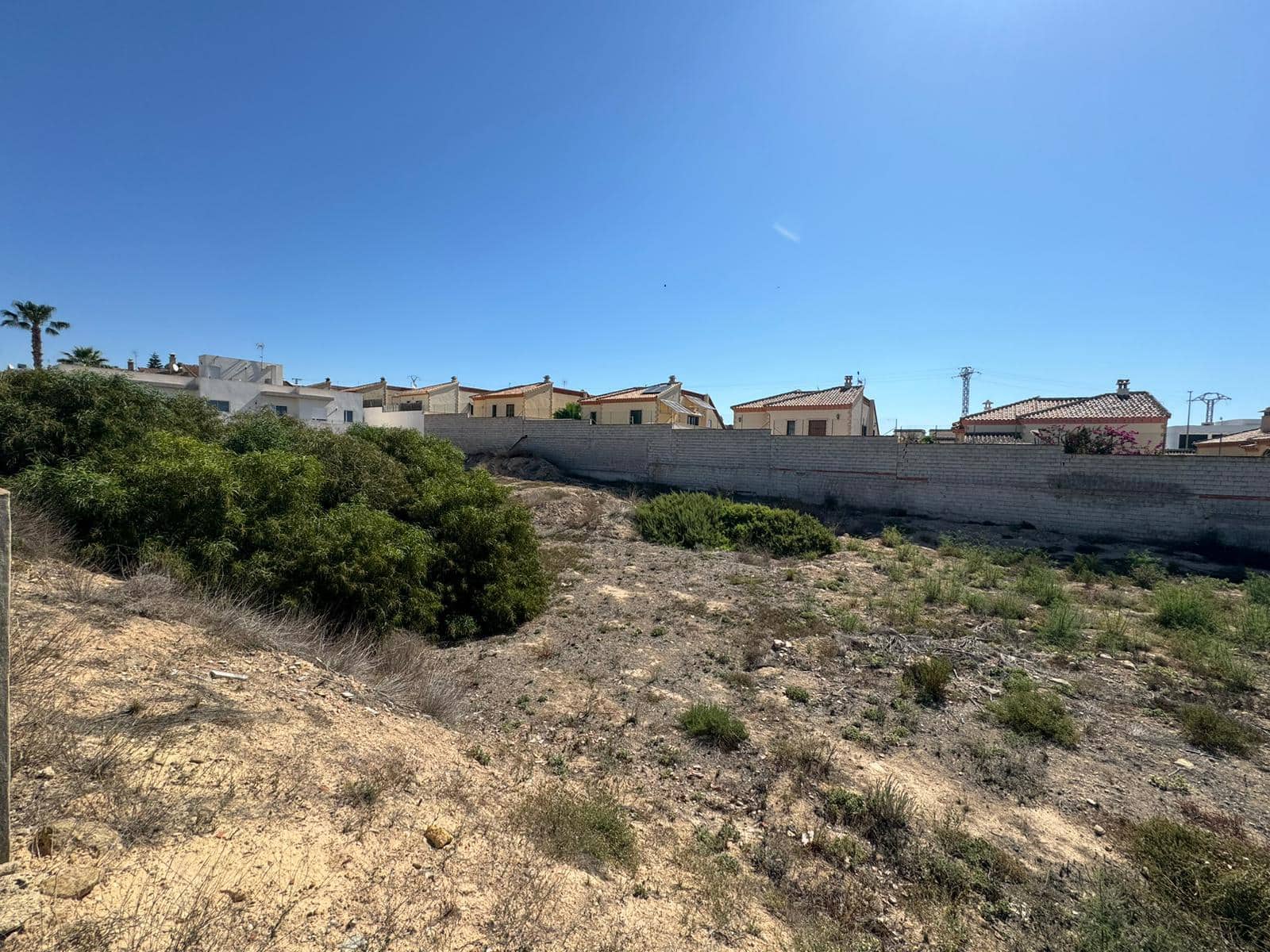 Grunde uden byggetilladelser til salg i La Marina - € 159.000 (Ref: 9180356)