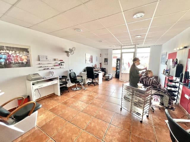 Commerciale in vendita in La Marina, Elche / Elx con garage - 24.000 € (Rif: 9190377)