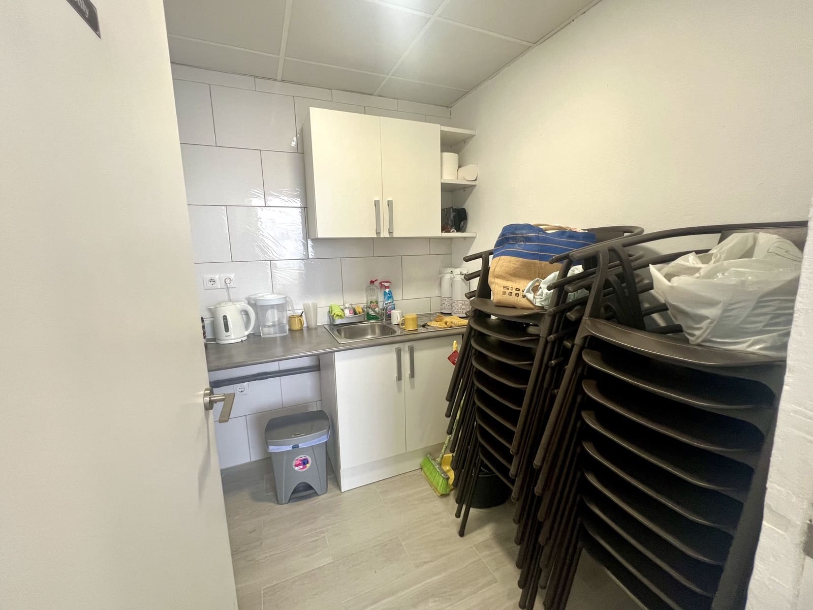 Kommersiell til salgs i La Marina - € 70 000 (Ref: 9216330)