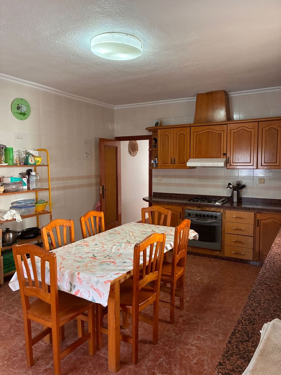 4 bedroom Finca/Country House for sale in Las Bayas with garage - € 279,000 (Ref: 9314401)