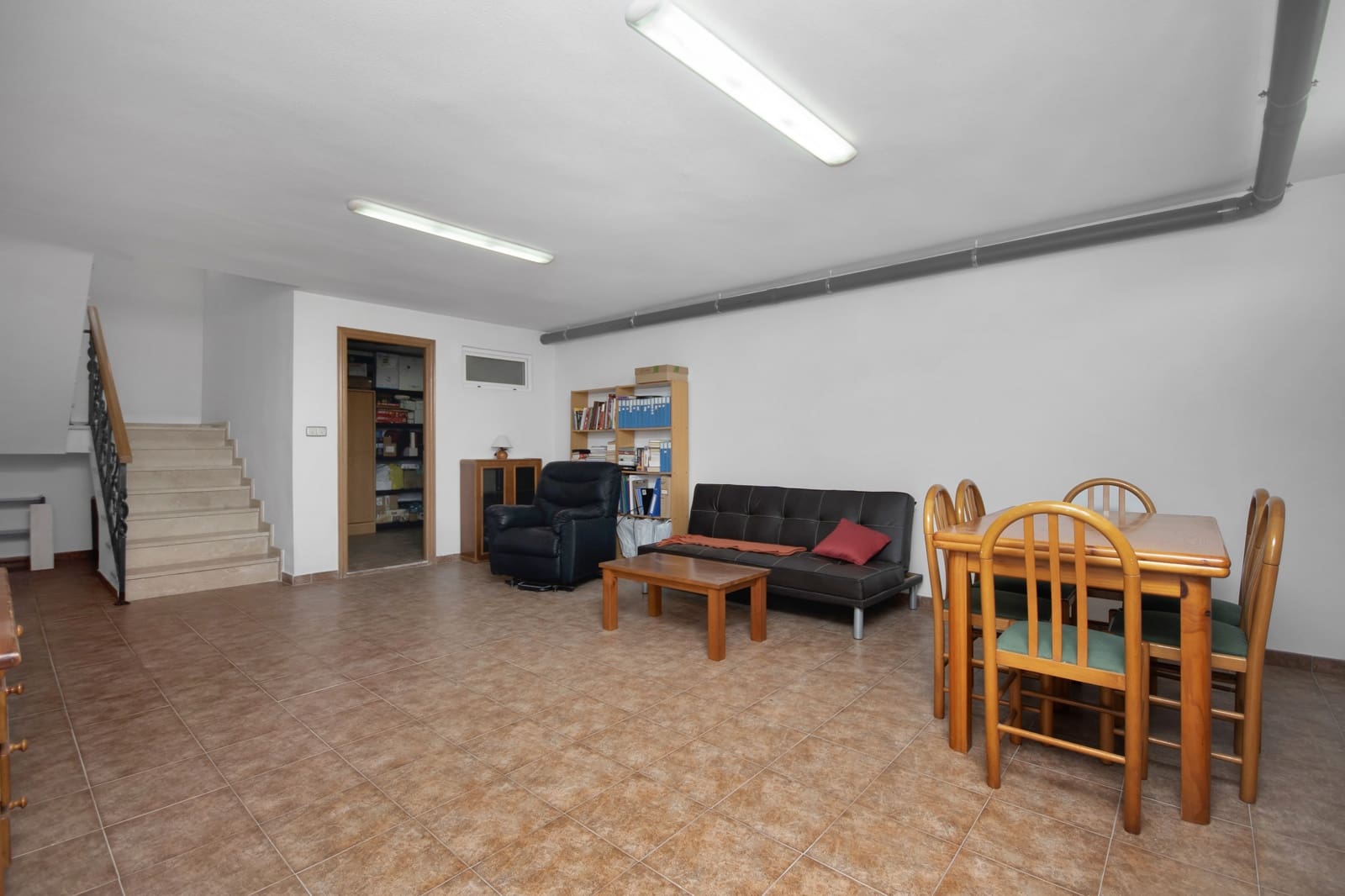 5 makuuhuone Huvila myytävänä paikassa La Marina mukana uima-altaan 
autotalli - 449 500 € (Ref: 9329813)