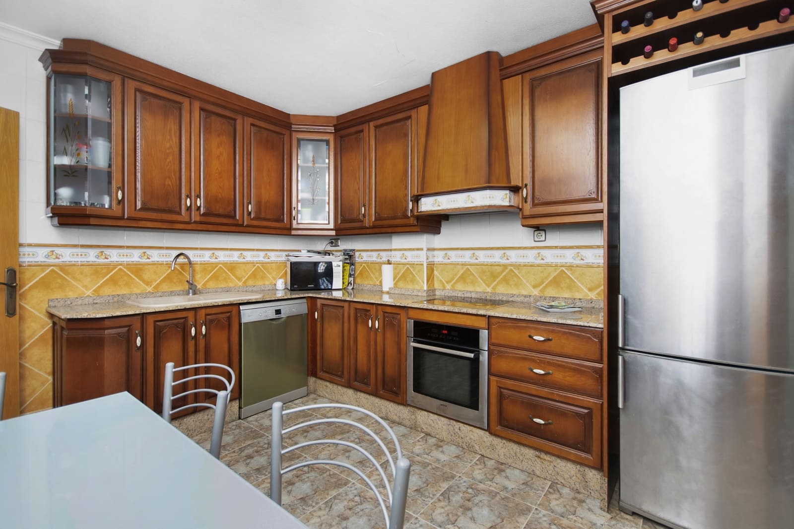 5 makuuhuone Huvila myytävänä paikassa La Marina mukana uima-altaan 
autotalli - 449 500 € (Ref: 9329813)