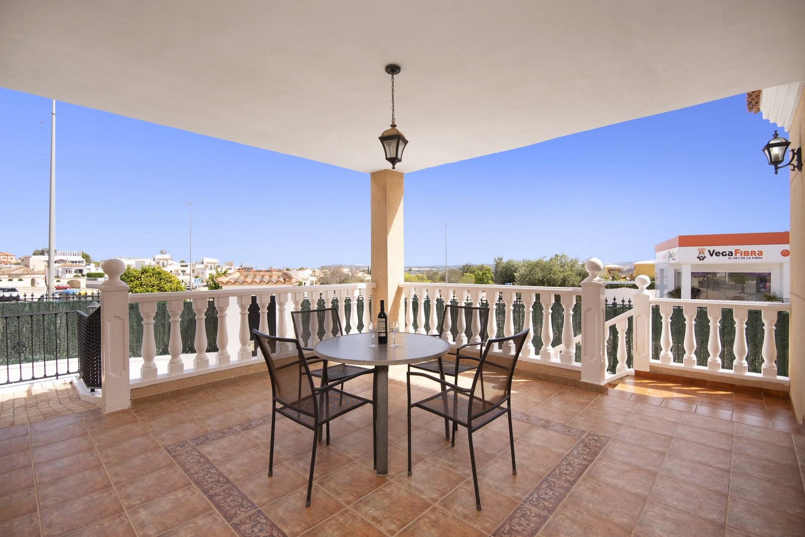 5 bedroom Villa for sale in La Marina with pool garage - € 449,500 (Ref: 9329813)