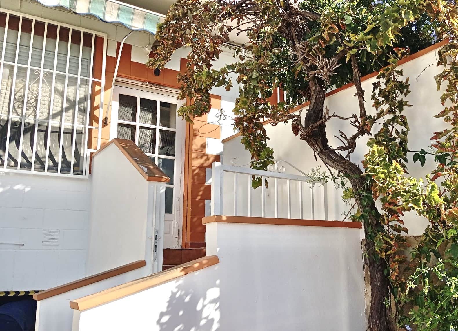 Commerciale in vendita in La Marina - 145.000 € (Rif: 9343874)