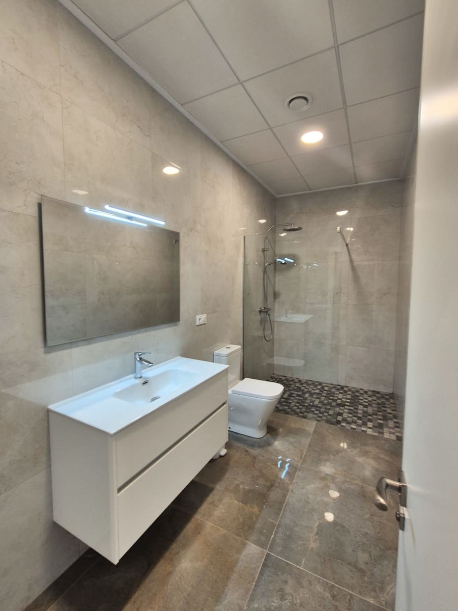 7 makuuhuone Huvila myytävänä paikassa La Marina mukana uima-altaan - 1 491 600 € (Ref: 9345190)