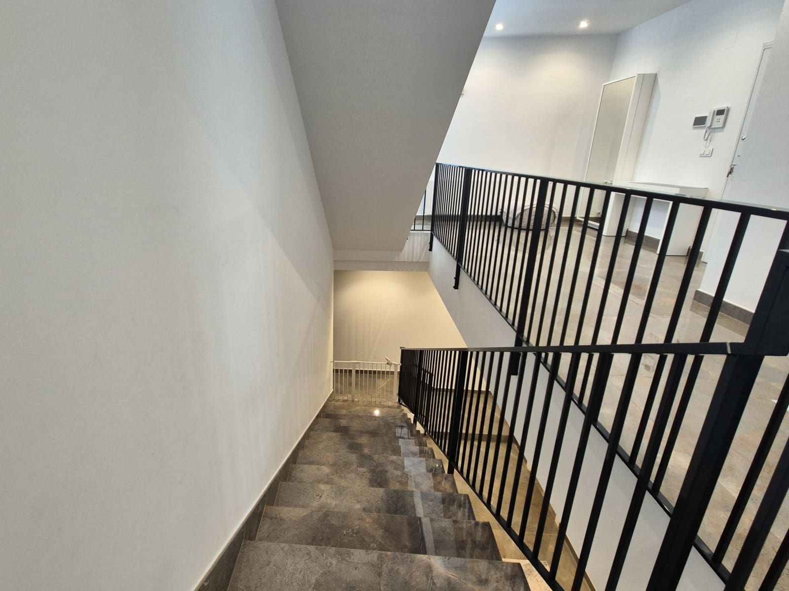 7 makuuhuone Huvila myytävänä paikassa La Marina mukana uima-altaan - 1 491 600 € (Ref: 9345190)