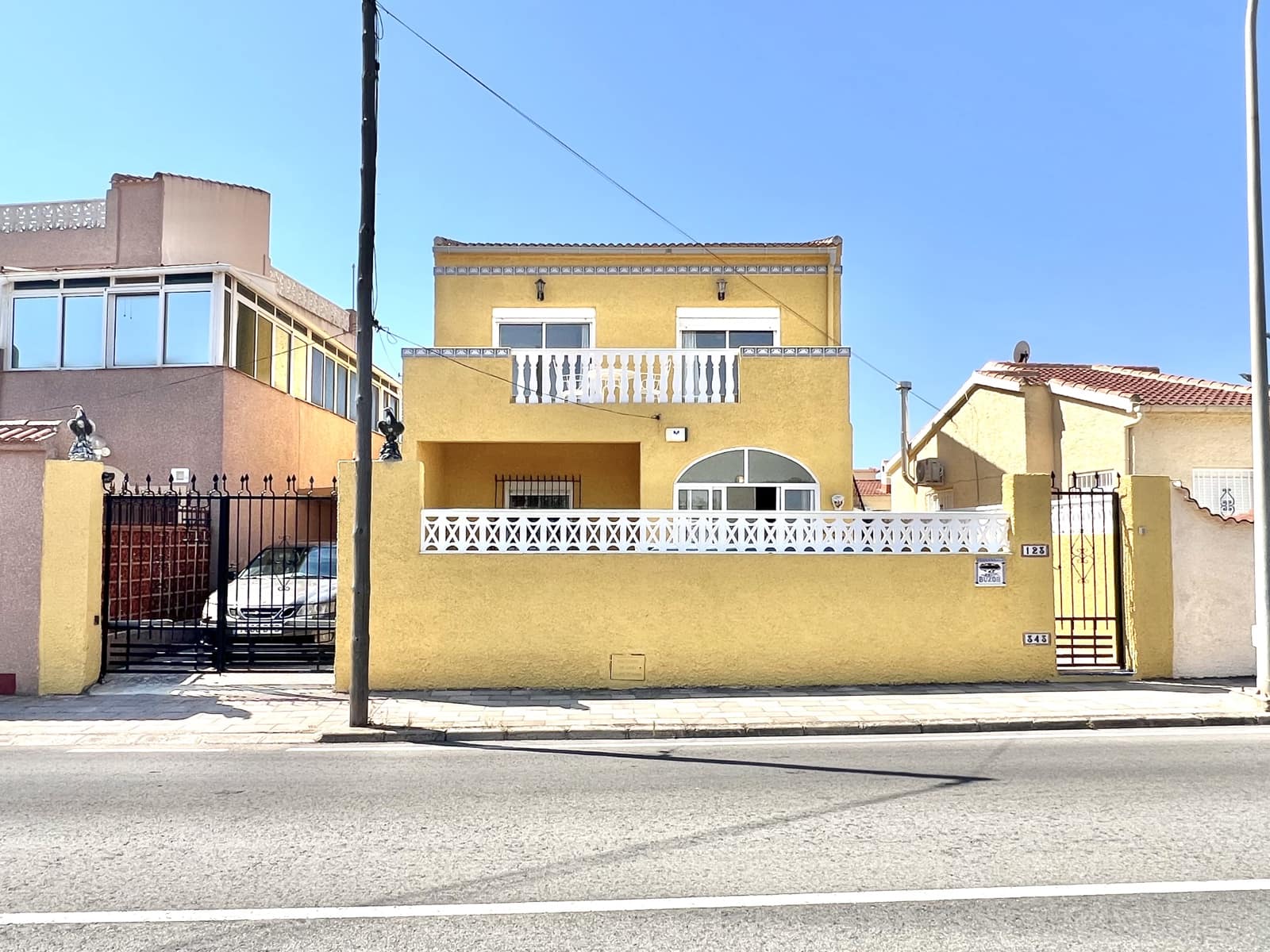 4 slaapkamer Villa te koop in San Fulgencio met garage - € 198.000 (Ref: 9378162)