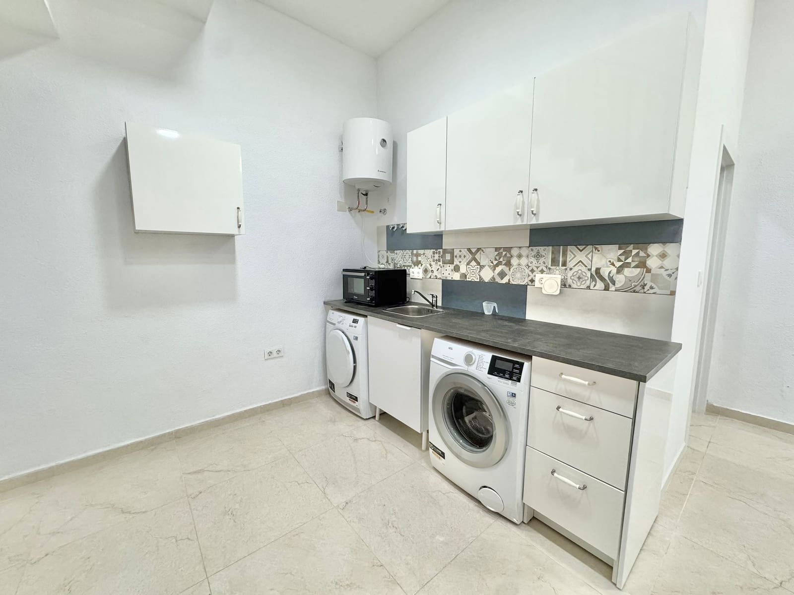 3 soveværelse Villa til salg i Guardamar del Segura - € 350.000 (Ref: 9379564)