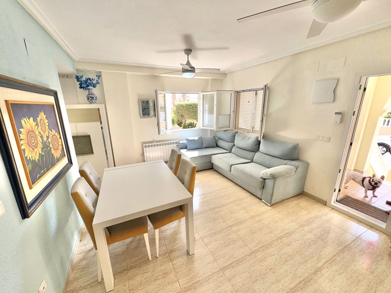 3 soveværelse Villa til salg i Guardamar del Segura - € 350.000 (Ref: 9379564)