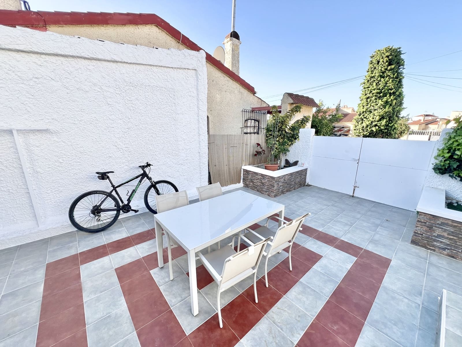 3 soveværelse Villa til salg i La Marina med garage - € 227.999 (Ref: 9417813)