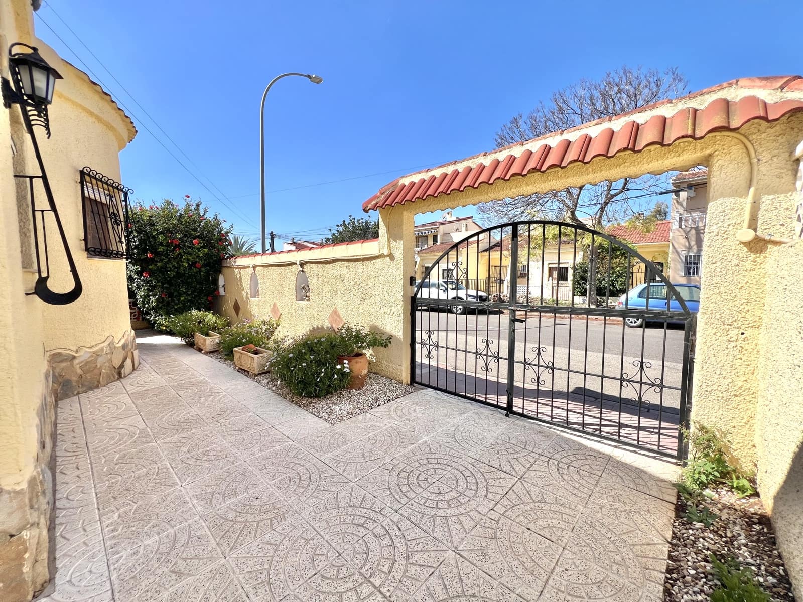 2 soveværelse Villa til salg i La Marina med swimmingpool garage - € 219.950 (Ref: 9428214)