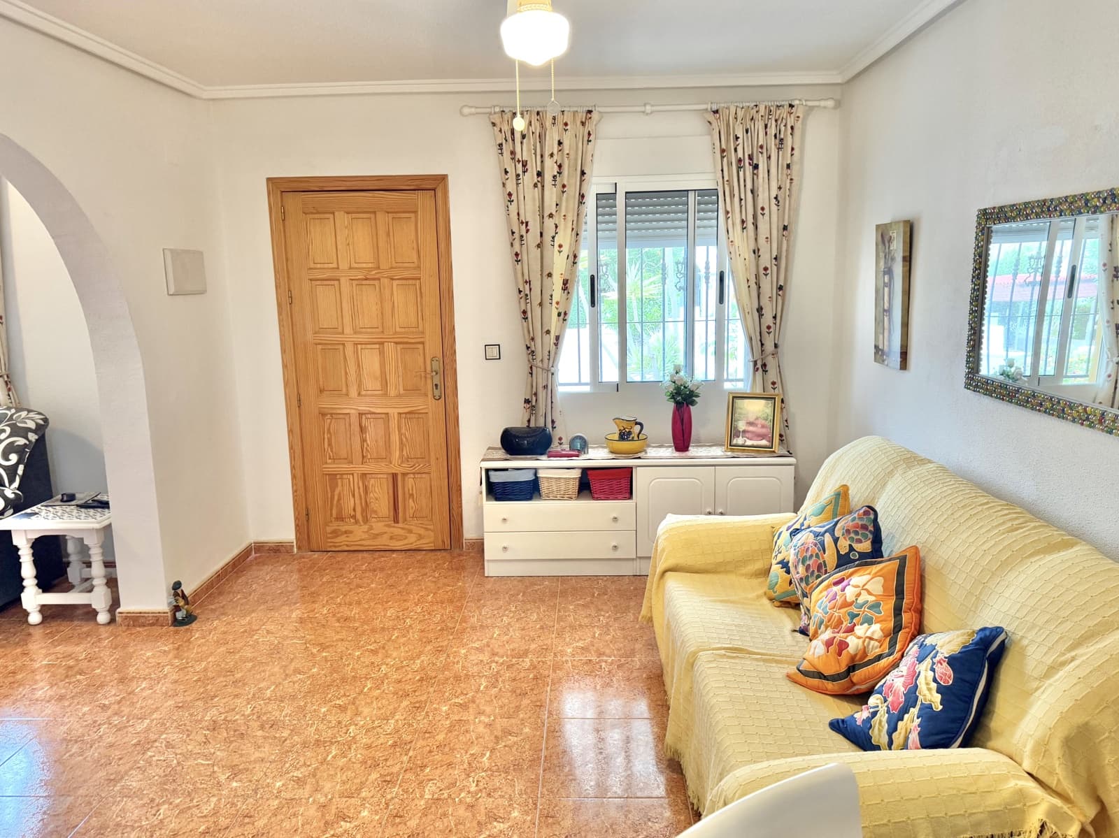 2 soverom Villa til salgs i La Marina med svømmebasseng garasje - € 168 000 (Ref: 9438736)