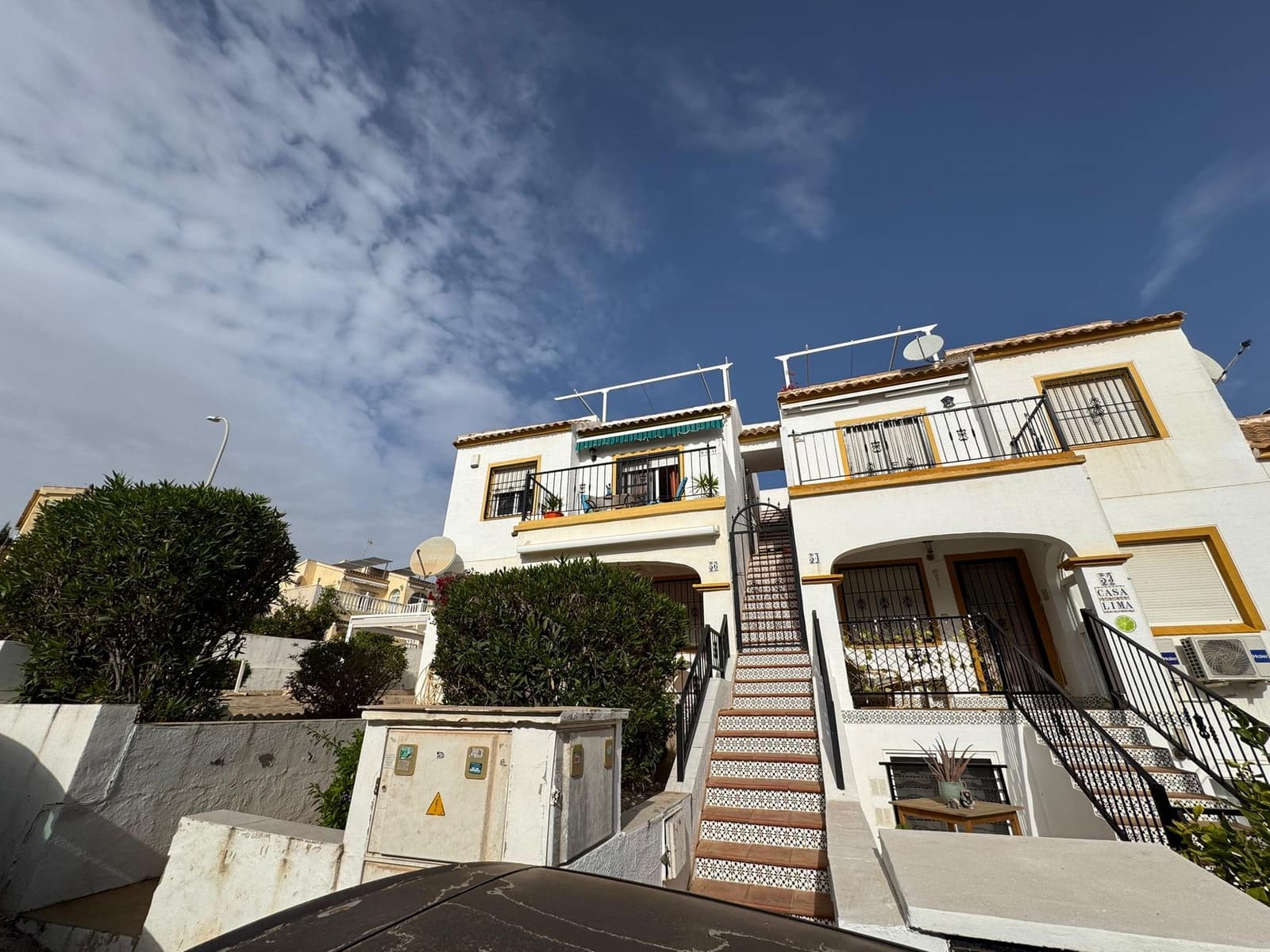 2 soveværelse Lejlighed til salg i La Marina med swimmingpool - € 118.000 (Ref: 9438738)