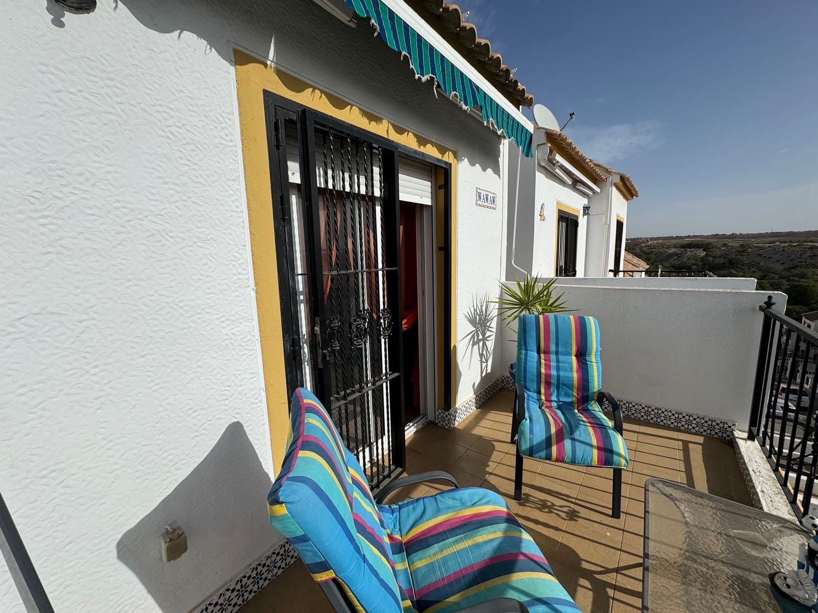 2 soveværelse Lejlighed til salg i La Marina med swimmingpool - € 118.000 (Ref: 9438738)