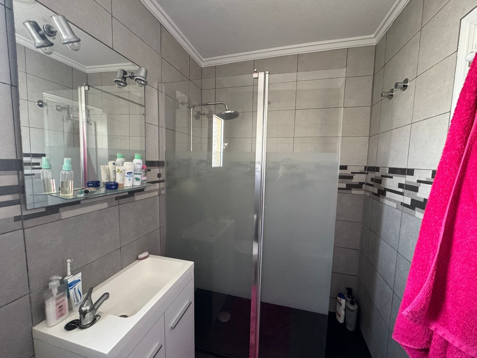 2 soveværelse Lejlighed til salg i La Marina med swimmingpool - € 118.000 (Ref: 9438738)