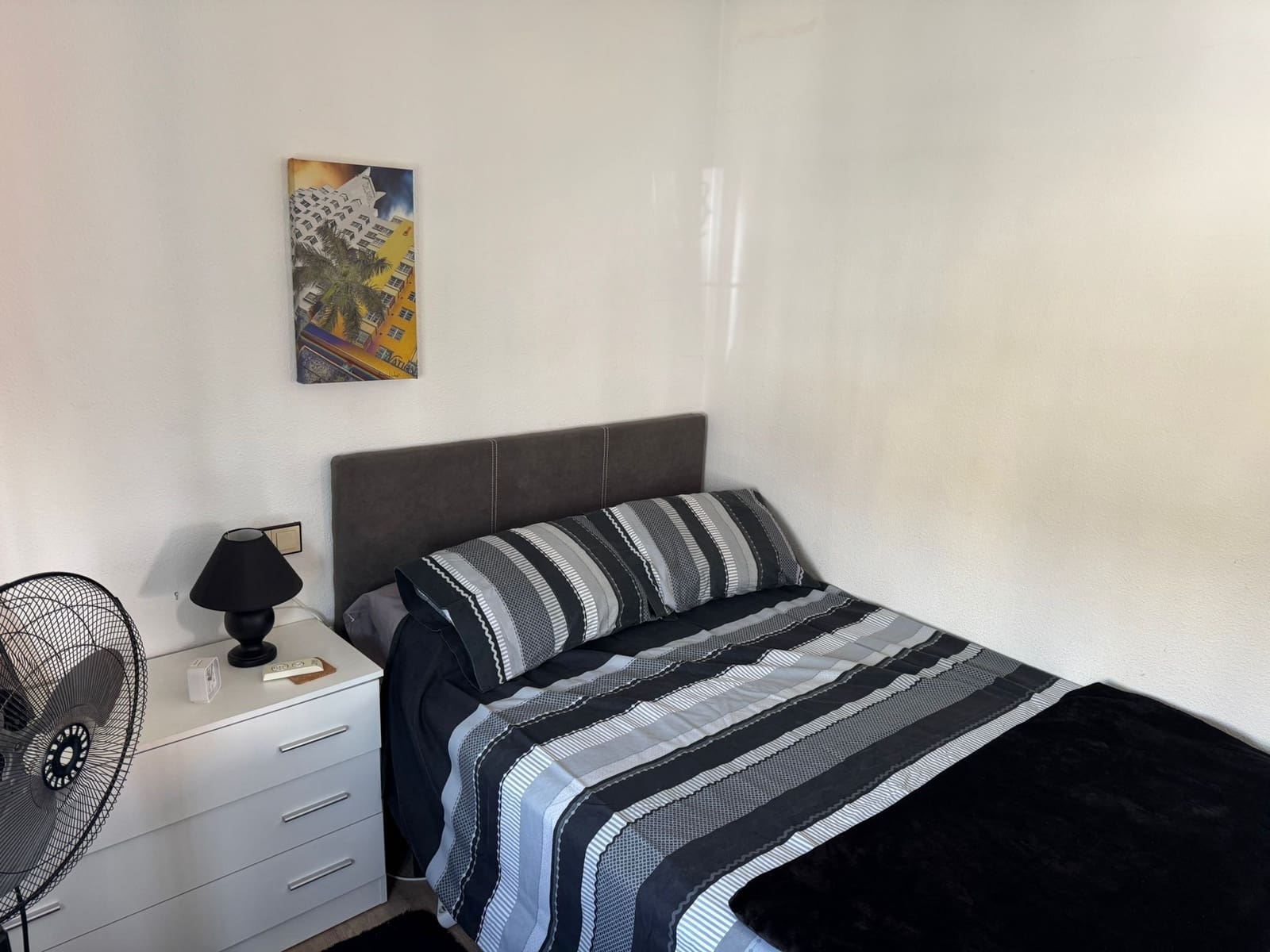 2 soveværelse Lejlighed til salg i La Marina med swimmingpool - € 118.000 (Ref: 9438738)