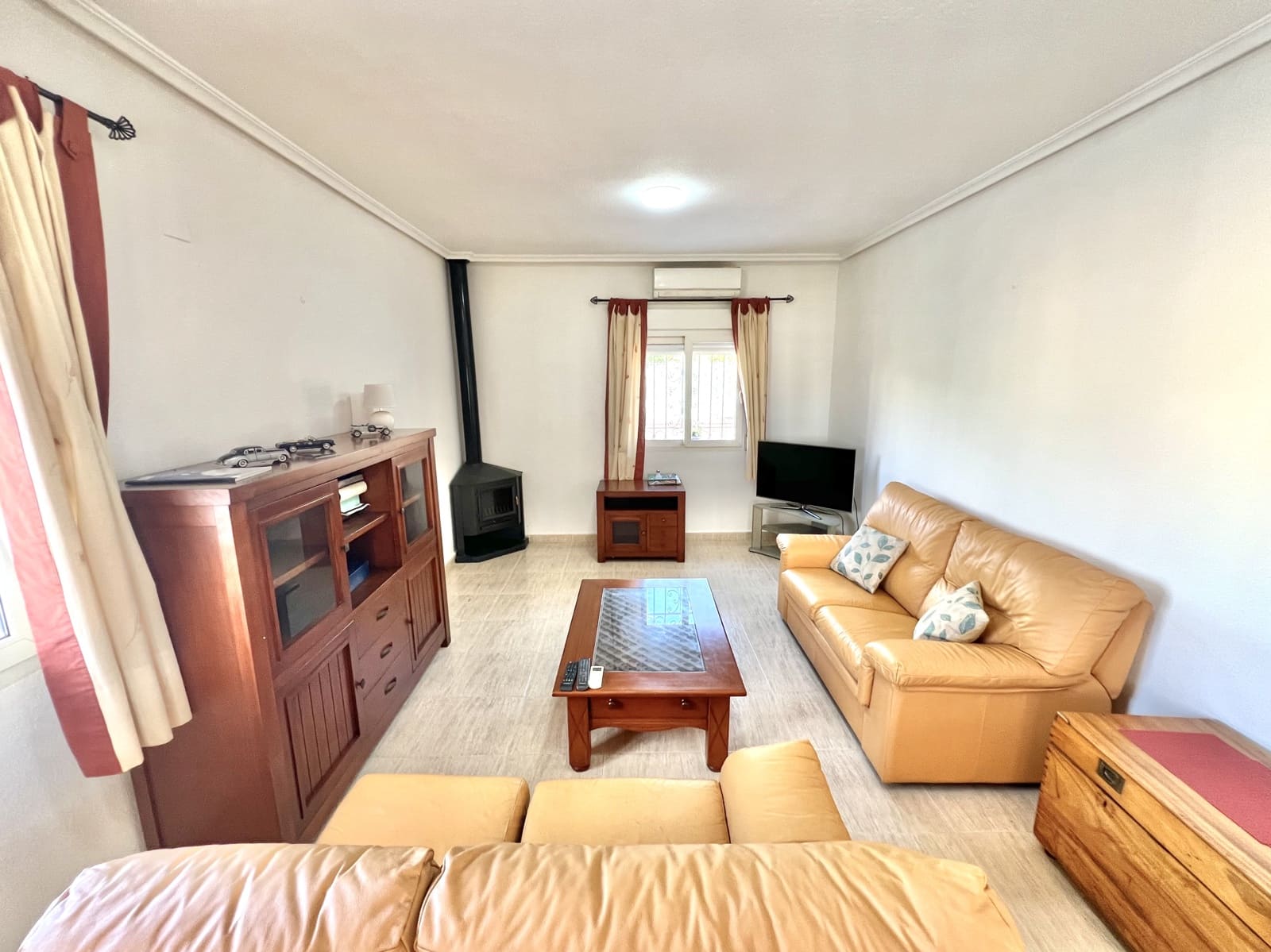 3 bedroom Villa for sale in La Marina with pool garage - € 329,950 (Ref: 9489997)