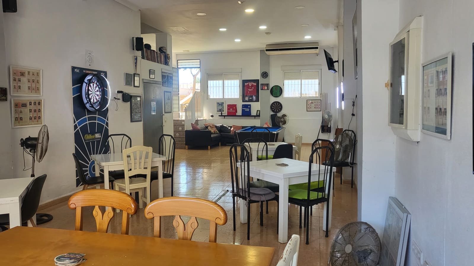 Local Commercial à vendre à La Marina - 150 000 € (Ref: 9495381)