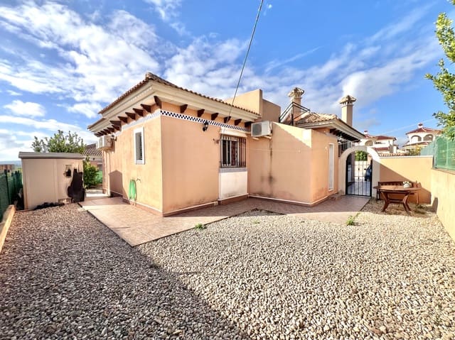 3 soveværelse Villa til salg i La Marina, Elche / Elx med swimmingpool garage - € 329.950 (Ref: 9504697)