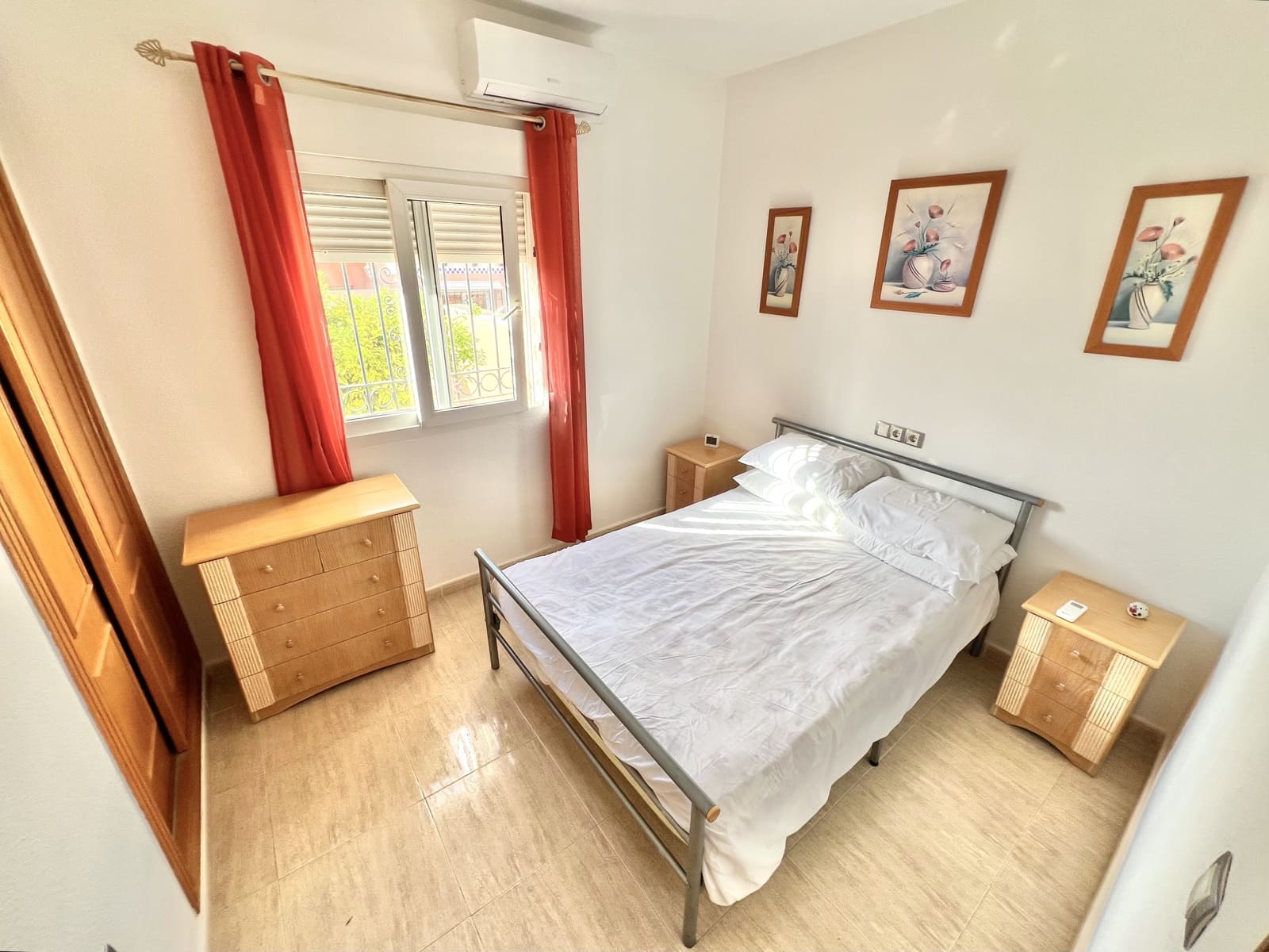 3 soveværelse Villa til salg i La Marina med swimmingpool garage - € 329.950 (Ref: 9523055)