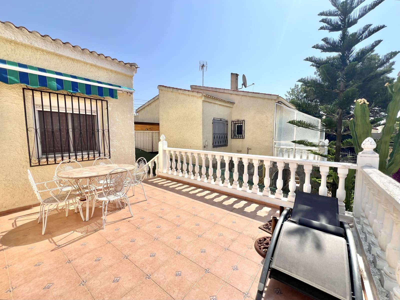 4 sovrum Villa till salu i La Marina med garage - 169 950 € (Ref: 9532011)