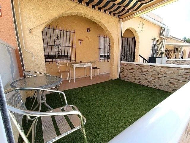 2 soveværelse Rækkehus til salg i La Marina, Elche / Elx - € 105.000 (Ref: 9535189)